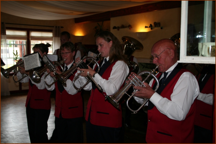935 Willy & Gerard 286 Fanfare
